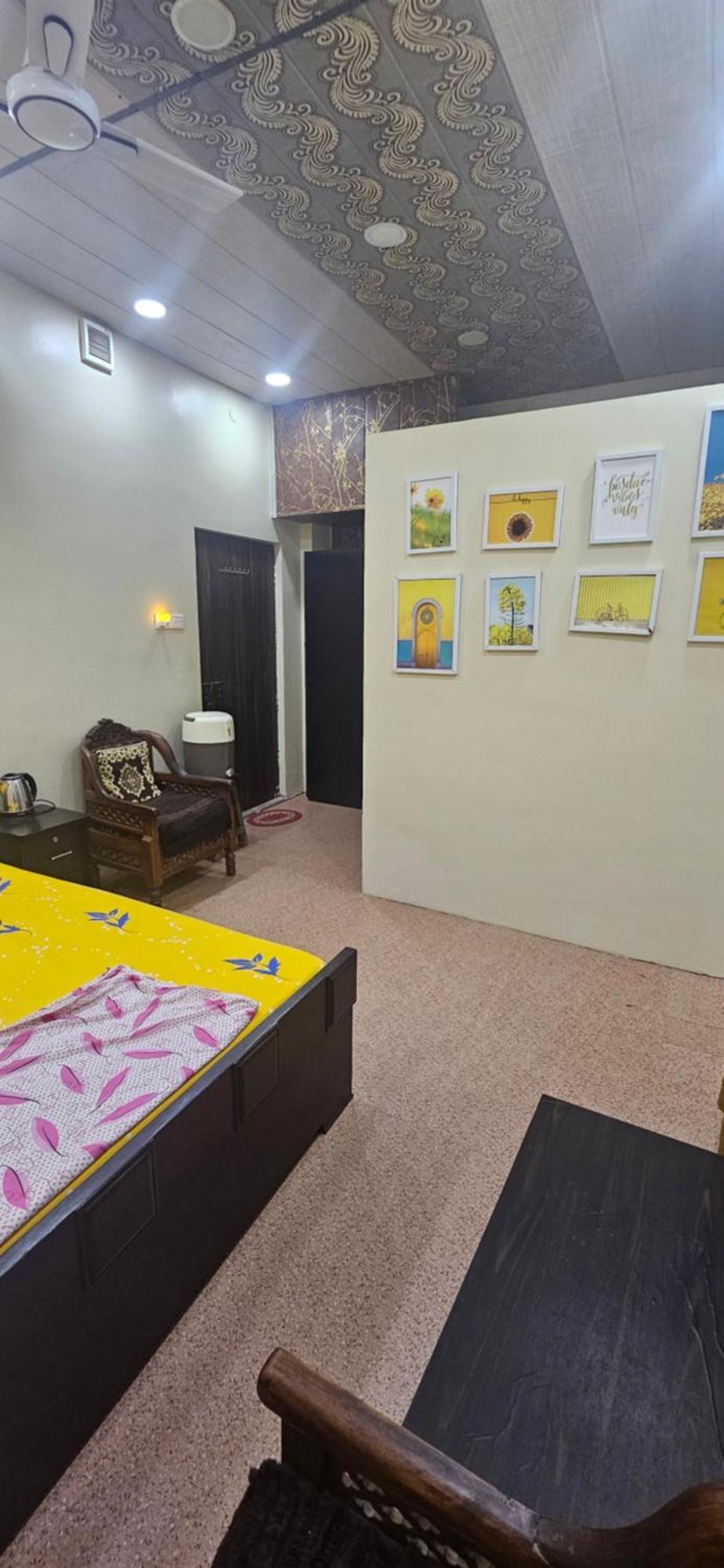 Kashi Shree Apartment Варанаси Екстериор снимка